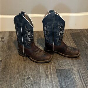 Old West Kids Boots in Navy and Dark Brown